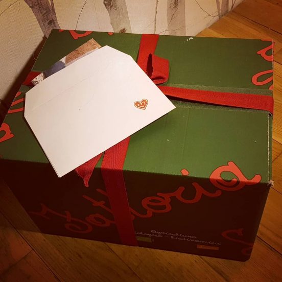 "Mystery box" pod choinkę od RNL.pl :-) Na razie jednak do szopy hej pasterze
